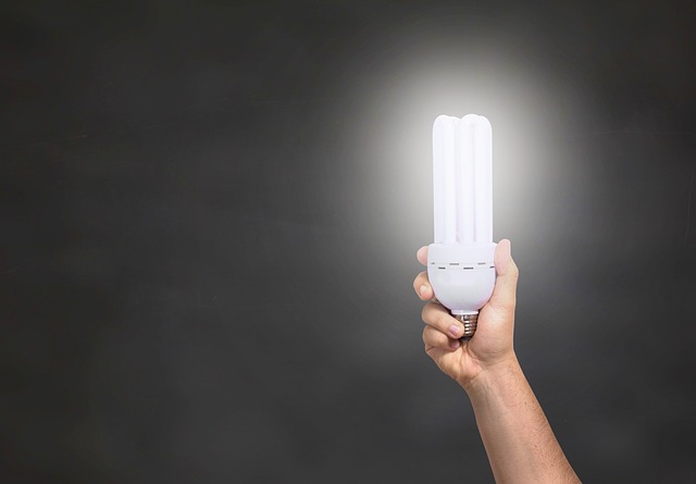 拜登政府拟实施全面禁令：美国将禁用常用白炽灯泡并全面过渡LED灯泡