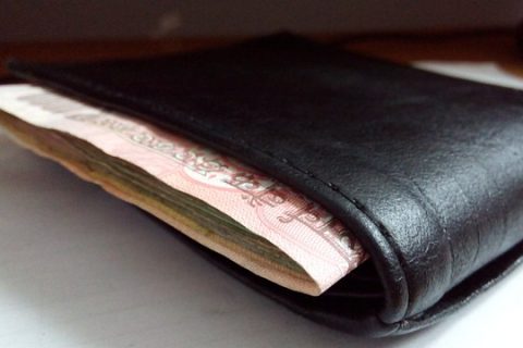 印度卢比NDF交易量不及预期，银行家揭示背后原因！