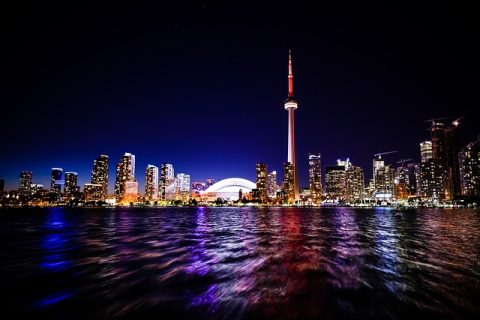原油价格上涨，加元逆势上涨0.2%，加拿大经济前景备受关注！