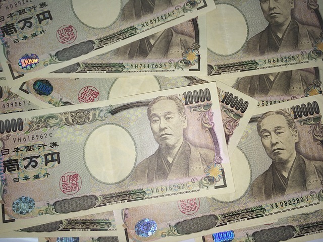 日元跌破每美元150日元关键水平，市场关注政府是否干预