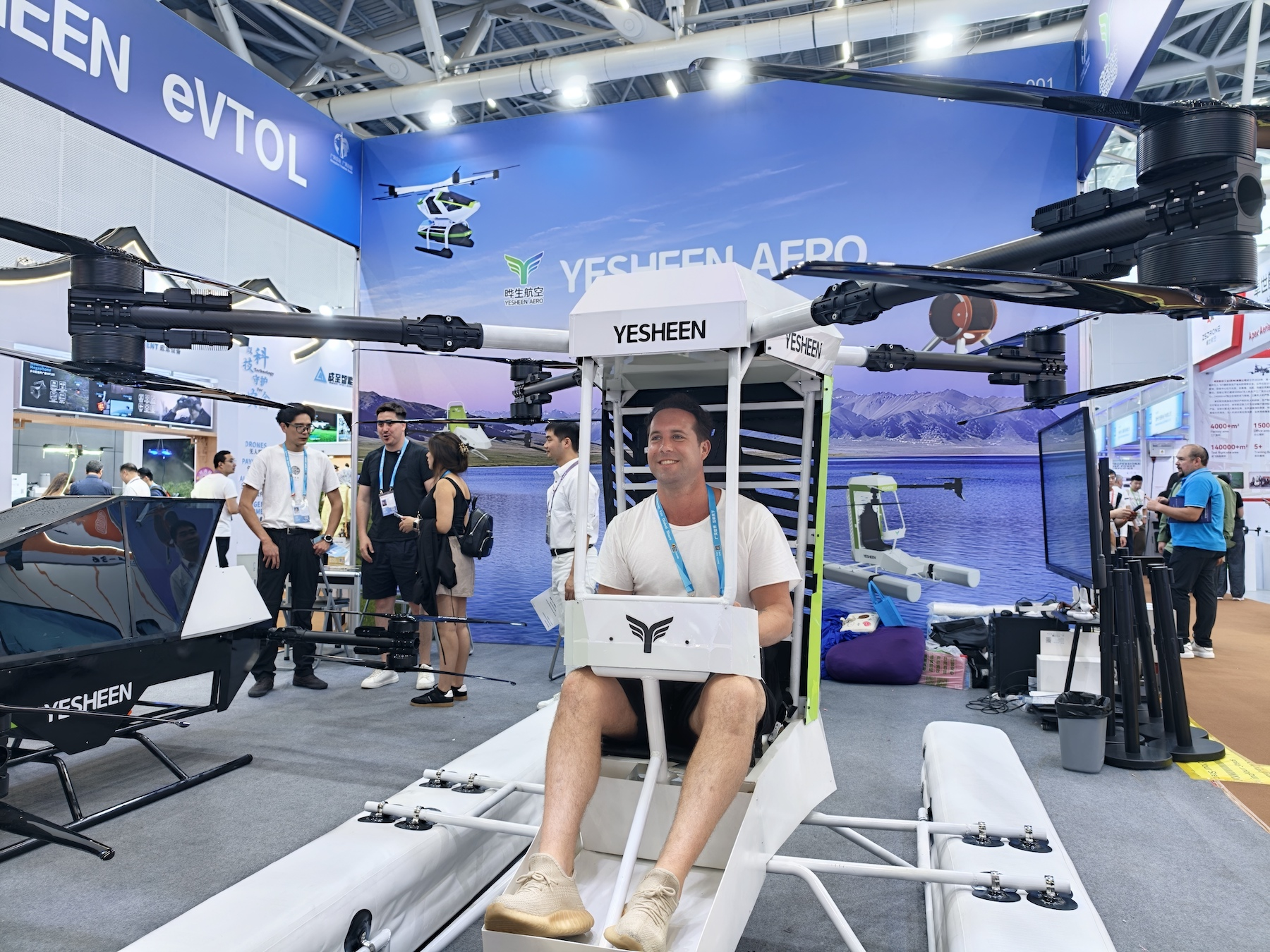 第139届广交会开幕第一天，采购商点赞“中国智造”